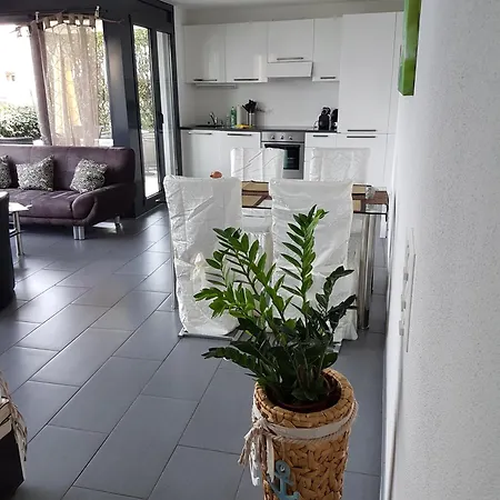 Bellavista Apartment *